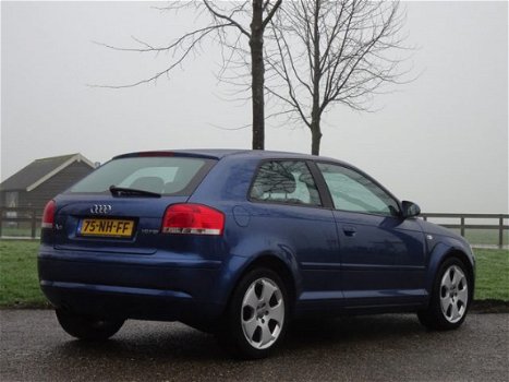 Audi A3 Sportback - 1.6 FSI Style-Edition * Airco * Nw-Type * KOOPJE - 1