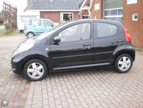 Peugeot 107 - 1.0-12V Sublime - 1