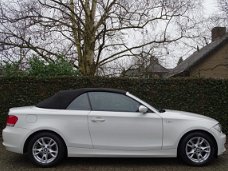 BMW 1-serie Cabrio - 118i Executive Leer/Stof, Navi, ECC, El. Pakket, etc.