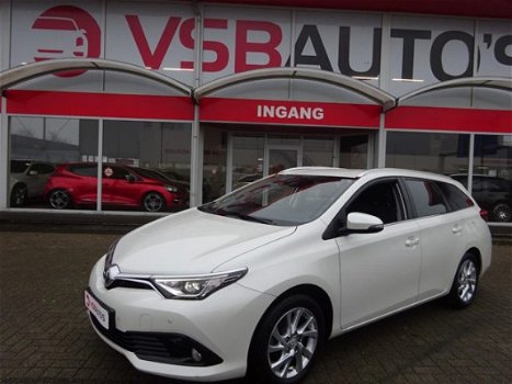 Toyota Auris Touring Sports - 1.2 TURBO 115PK LED XENON NAVI TREKHAAK LMV PDC C - 1