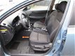 Hyundai i30 CW - 1.6i Active Cool Airco/ Dealer onderhouden - 1 - Thumbnail