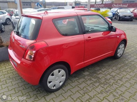 Suzuki Swift - 1.3 Cool - 1