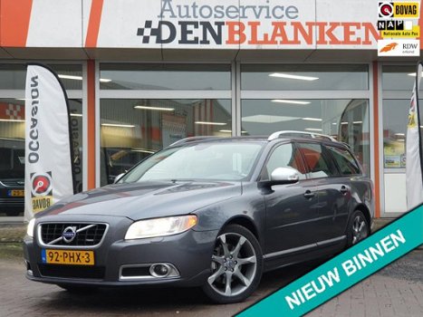 Volvo V70 - 2.0T R-Edition BJ.2011 / Automaat / Navi / Leder / R-Design / Xenon - 1