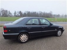 Mercedes-Benz C-klasse - 180 Elegance 2000 Airco EL Pakket 15"LM