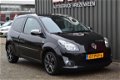 Renault Twingo - 1.2 16V Sport 2011 Zwart 72.403 km/Airco Ecc/16'' inch velgen - 1 - Thumbnail