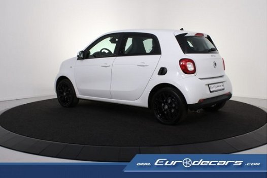 Smart Forfour - 1.0 Prime Sport Automaat *Navigatie*Leer*Stoelverwarming - 1