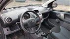 Toyota Aygo - 1.0-12V + 5 Deurs - Electrisch pakket - Dealer onderhouden - 1 - Thumbnail