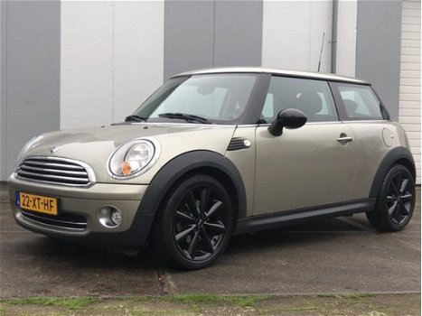 Mini Mini One - 1.4 Pepper Airco | Lichtmetalen velgen | netjes onderhouden ( Vestiging Zeist ) - 1