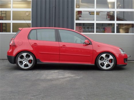 Volkswagen Golf - 2.0 TFSI GTI 300PK Climatecontrol Navigatie 2e Eigenaar - 1