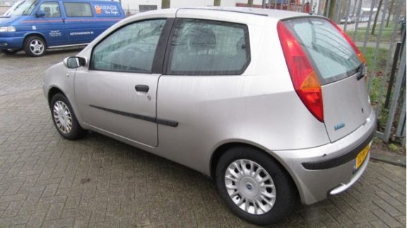 Fiat Punto - 1.2-16V HLX - 1