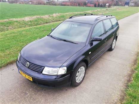 Volkswagen Passat Variant - 1.8-5V Comfortline APK tot OKT 2020 - 1