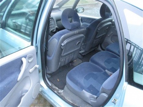 Citroën Xsara Picasso - 1.8I-16V PLAISIR - 1