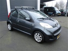 Peugeot 107 - 1.0-12V SUBLIME