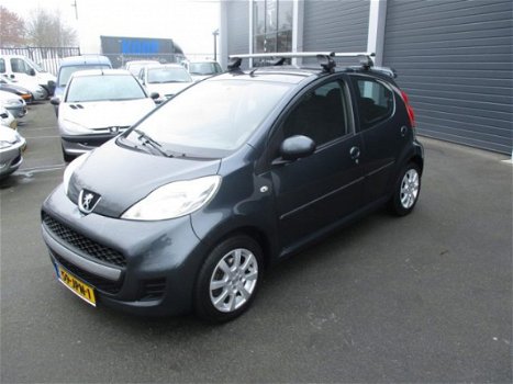 Peugeot 107 - 1.0-12V SUBLIME - 1