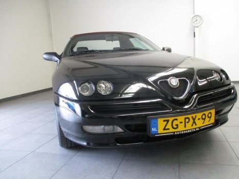 Alfa Romeo Spider - 1.8-16V T.Spark / CABRIO - 1