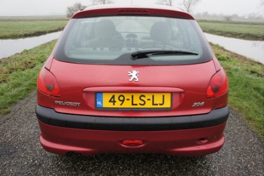 Peugeot 206 - 1.4 Gentry + Nieuwe APK 25-01-2021 - 1