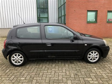 Renault Clio - 1.2-16V Authentique - 1