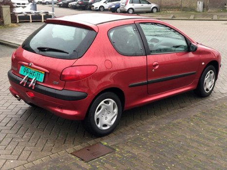 Peugeot 206 - 1.4 X-line - 1