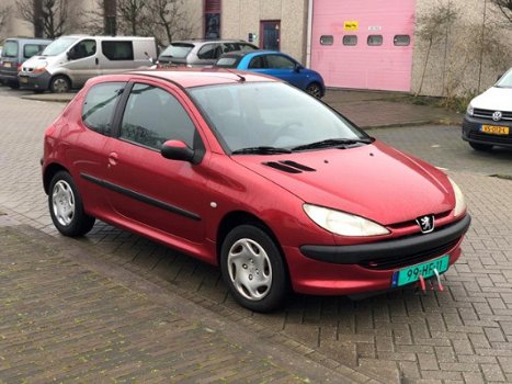 Peugeot 206 - 1.4 X-line - 1