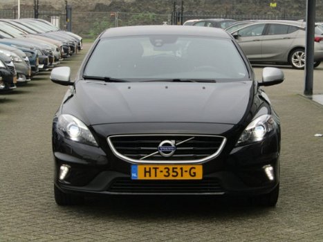 Volvo V40 - 2.0 D2 R-Design Business NAVI XENON 18'' - 1