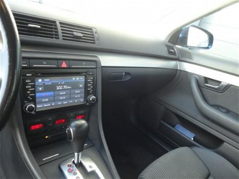 Audi A4 - 2.0 TDI Advance - 1