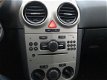 Opel Corsa - 1.2-16V Essentia AIRCONDITIONING zeer nette auto - 1 - Thumbnail