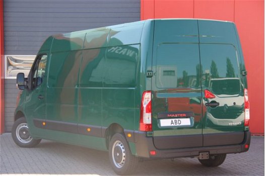 Renault Master - T35 2.3 dCi L3H2 Energy 145pk | Trekhaak | Navi | Camera | 105 liter tank | - 1