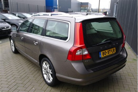 Volvo V70 - 3.2 Summum| Nieuw model| Winter&Zomer banden| - 1