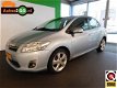 Toyota Auris - 1.8 Full Hybrid Executive - 1 - Thumbnail