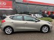 Kia Cee'd - 1.6 GDI First Edition NAVI , CAMERA , WEINIG KM - 1 - Thumbnail