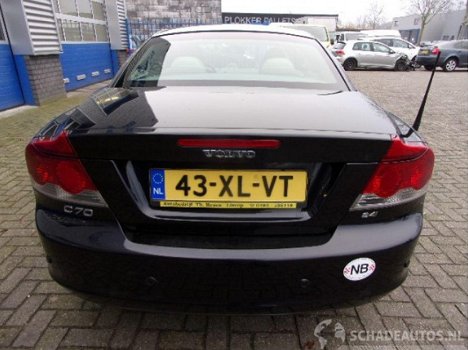 Volvo C70 - 2.4i MOMENTUM CABRIOLET - 1