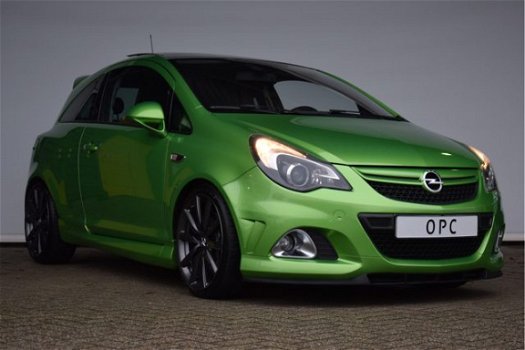 Opel Corsa - 1.6 Turbo 211PK OPC Nürburgring | Leder | Schuif/Kantel | Brembo | Navigatie | - 1