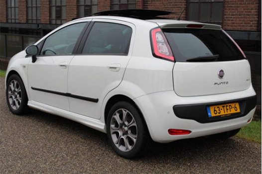 Fiat Punto Evo - 1.3 M-Jet Racing 5-Deurs Panoramadak Cruise Clima Orig.Nederlands - 1