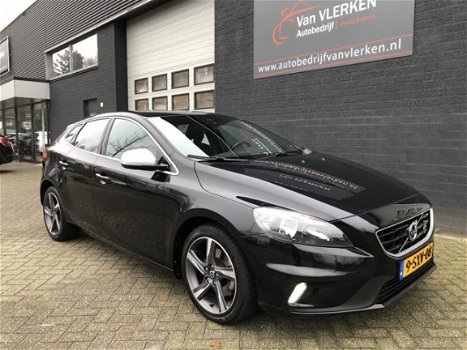 Volvo V40 - 1.6 T3 R-Design - 1