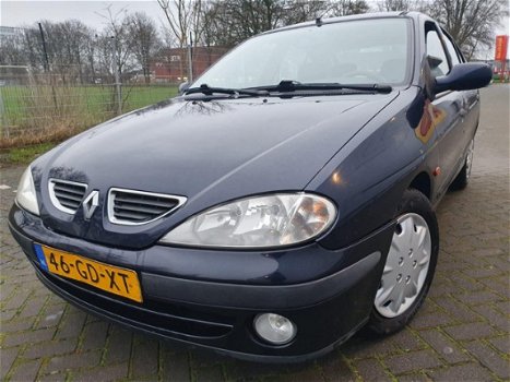 Renault Mégane - 1.6-16V Expression - AIRCO - ZONDAG OPEN - 1