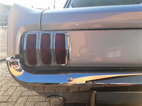 Ford Mustang - 289 V8 Hardtop Coupe 25 Mustangs in STOCK POWERSTEERING AND POWERBRAKES - 1