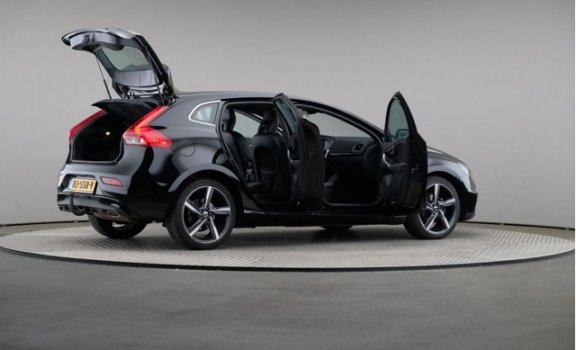 Volvo V40 - D2 Business Sport, Navigatie, Xenon - 1