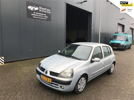 Renault Clio - 1.6-16V Initiale AUTOMAAT/APK/AIRCO/NAP/elekt ramen/meeneemprijs - 1