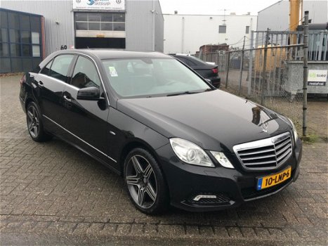 Mercedes-Benz E-klasse - 220 CDI Business Class Avantgarde NAP Xenon Navi Leer 2010 - 1