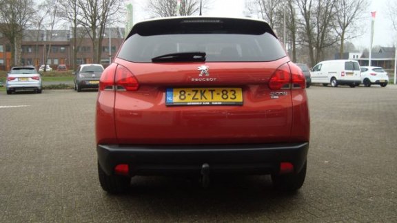 Peugeot 2008 - - 1.2 Automaat PURETECH ACTIVE NAVI, PANORAMA, TREKHAAK, ABS, ESP, - 1