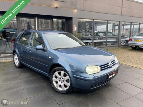 Volkswagen Golf - 1.6-16V Comfortline 20-01-2021 A.P.K - 1