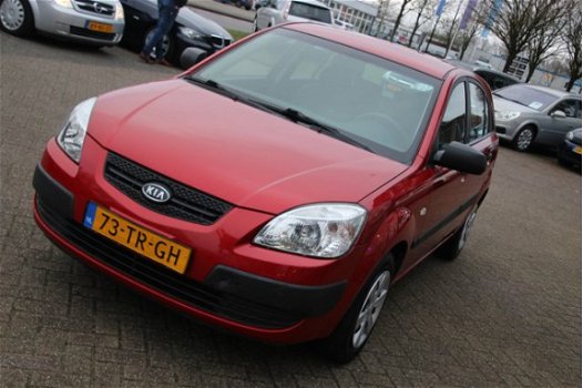 Kia Rio - 1.4 X-pect | Airco | Elektrische ramen | APK 22-02-2021 | - 1