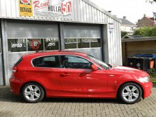 BMW 1-serie - 116I BUSINESS M-Pakket sport LINE NAVI LEER ULTIMATE Edition