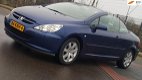 Peugeot 307 CC - 2.0-16V APK, climatectrl, verw. stoelen, cruisectrl etc - 1 - Thumbnail