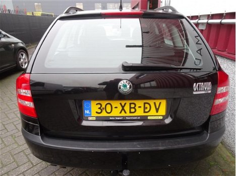 Skoda Octavia Combi - 2.0 FSI Ambiente // 163 DKM NAP // Airco // - 1