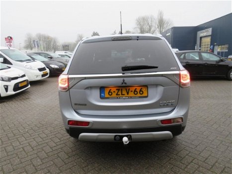 Mitsubishi Outlander - 2.0 PHEV Executive Edition X-Line /1STE EIG/5-DRS/NAVI/AIRCO/PDC - 1