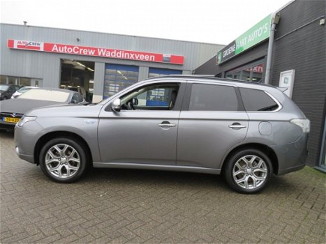 Mitsubishi Outlander - 2.0 PHEV Executive Edition /1STE EIG/5-DRS/NAVI/AIRCO/PDC - 1