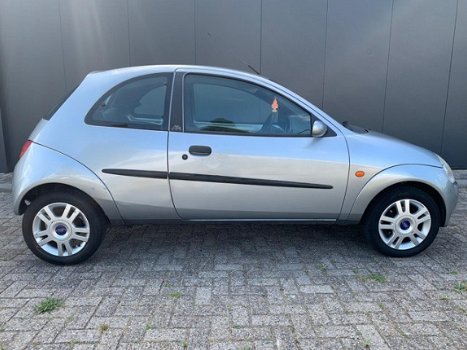 Ford Ka - 1.3 Briels NETTE AUTO, AIRCO, RIJDT GOED, NIEUWE APK - 1