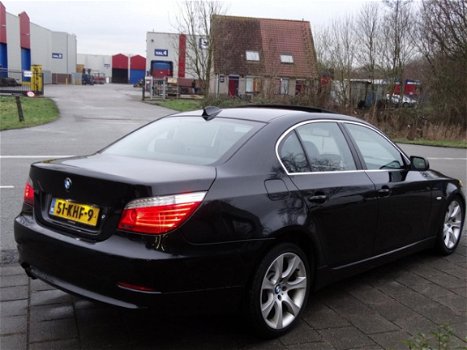 BMW 5-serie - 535d - AUTOMAAT - PANO - XENON - INCL NIEUWE APK - NAVI - LEDEREN BEKLED - MULTI STUUR - 1