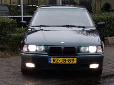 BMW 3-serie Compact - 318ti - AUTOMAAT - AIRCO - XENON - NIEUWE APK 12/2020 - ELEK RAMEN - HALF LEDE